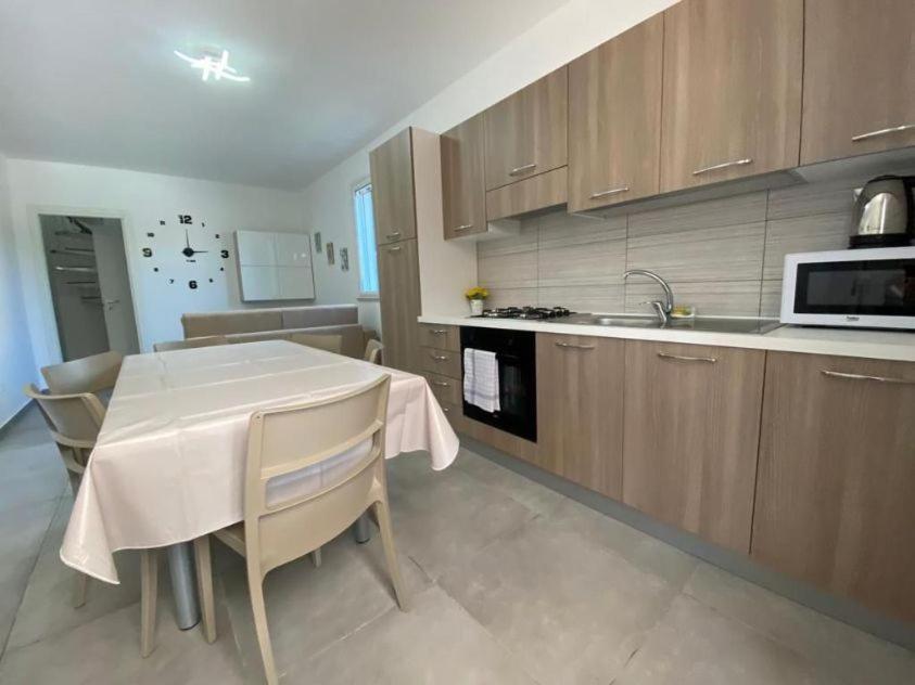 Villa Indipendente Le Coccinelle Beach Mare Piscina A 250 Mt Dal Mare Con Servizio Di Piscina A 400 Mt 12 K Da Cefalu Campofelice Di Roccella Bagian luar foto